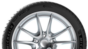 Opona Michelin Pilot Sport 4