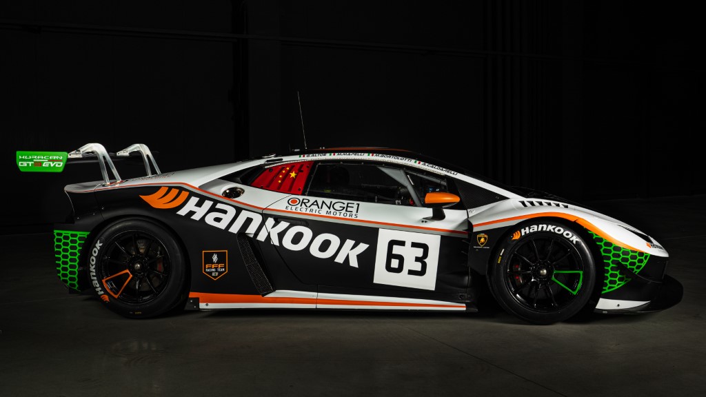 Włoski kwartet kierowców poprowadzi Hankook FFF Racing Team podczas 24-godzinnego wyścigu